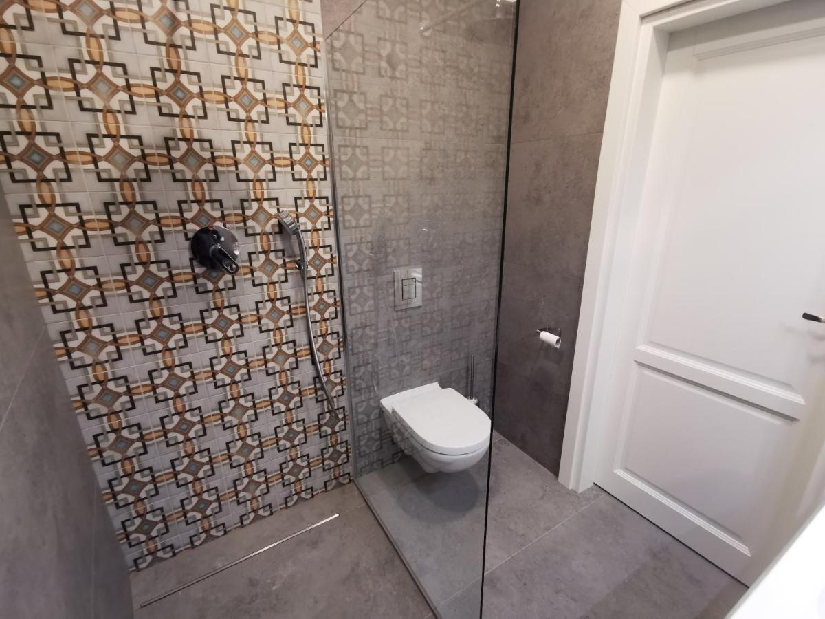 Nowe Apartamenty Zamkowa Vis A Vis Wawelu Krakow Ngoại thất bức ảnh