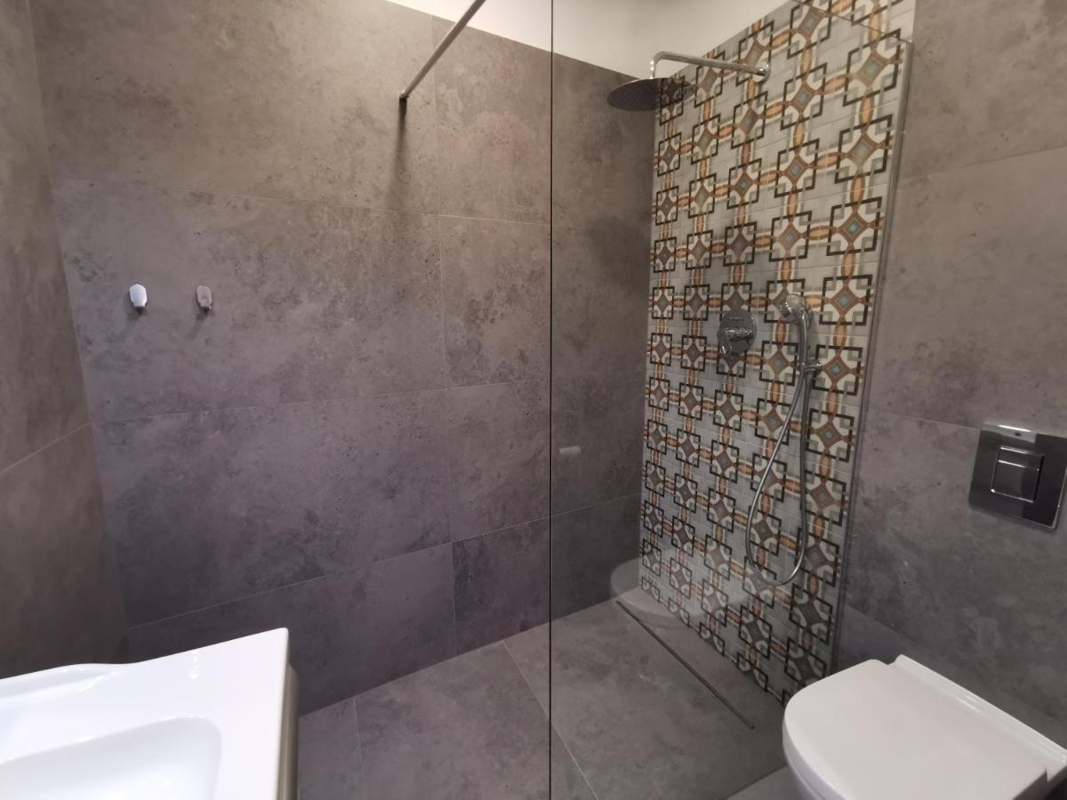 Nowe Apartamenty Zamkowa Vis A Vis Wawelu Krakow Ngoại thất bức ảnh