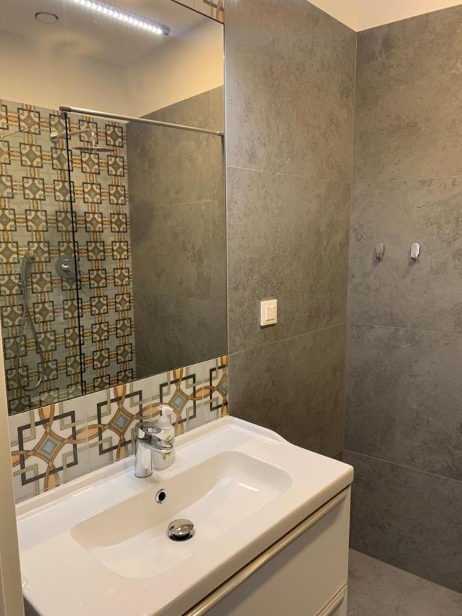 Nowe Apartamenty Zamkowa Vis A Vis Wawelu Krakow Ngoại thất bức ảnh