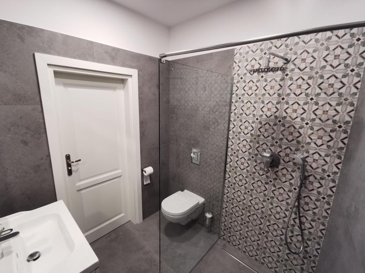 Nowe Apartamenty Zamkowa Vis A Vis Wawelu Krakow Ngoại thất bức ảnh