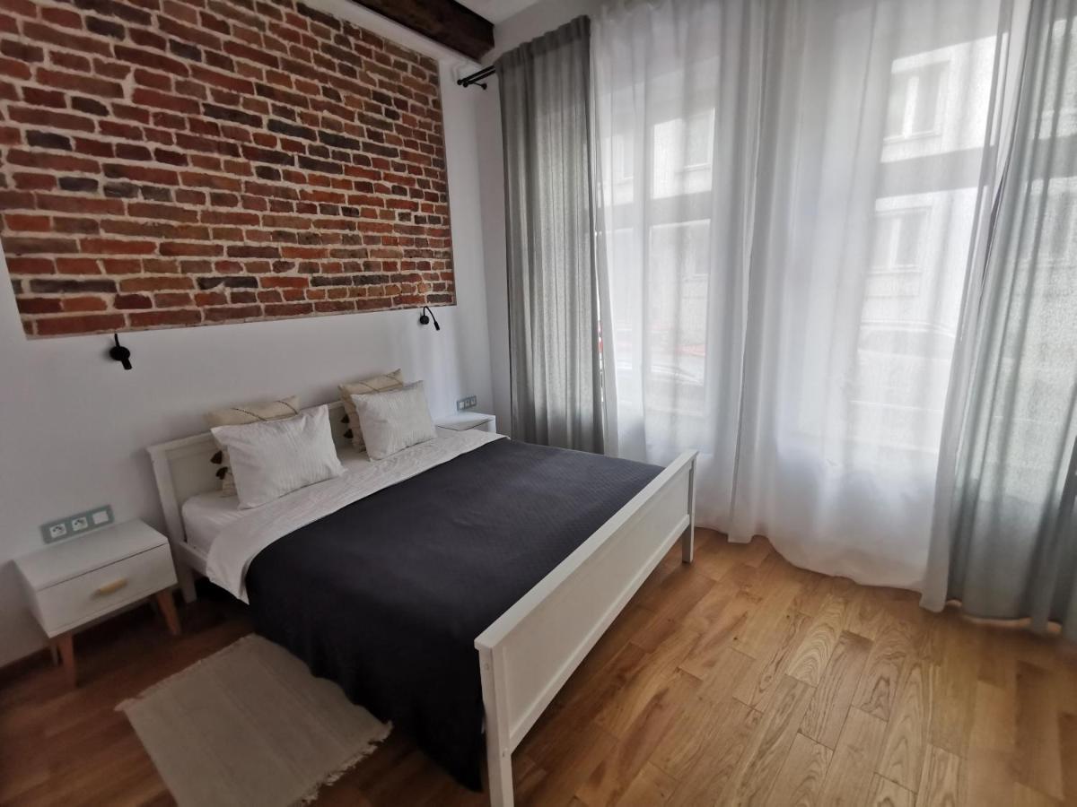 Nowe Apartamenty Zamkowa Vis A Vis Wawelu Krakow Ngoại thất bức ảnh